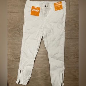 NWT White Gymboree Zipper Hem jeans for girls